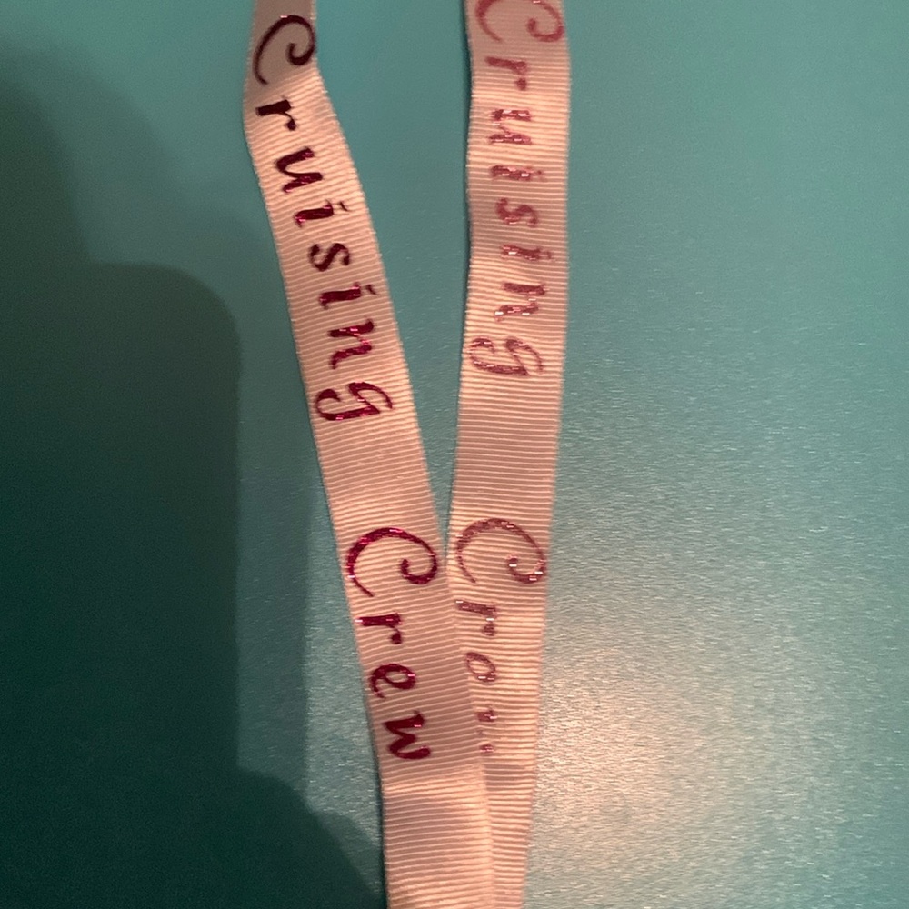 Cruising lanyard for a lady